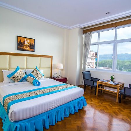 Royal Inlay Hotel Nyaung Shwe Bagian luar foto