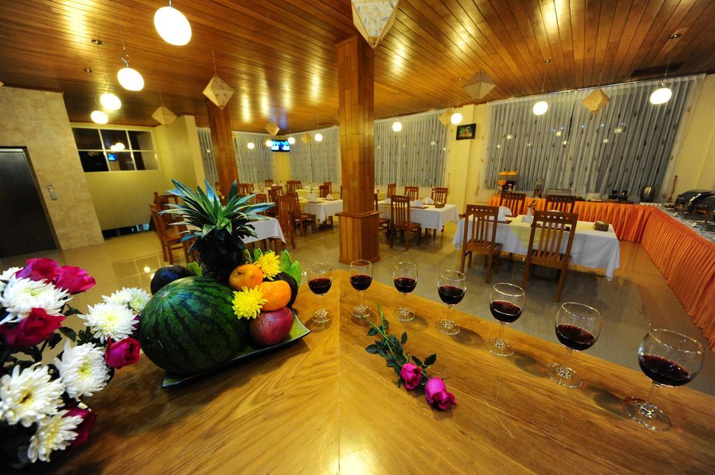 Royal Inlay Hotel Nyaung Shwe Bagian luar foto