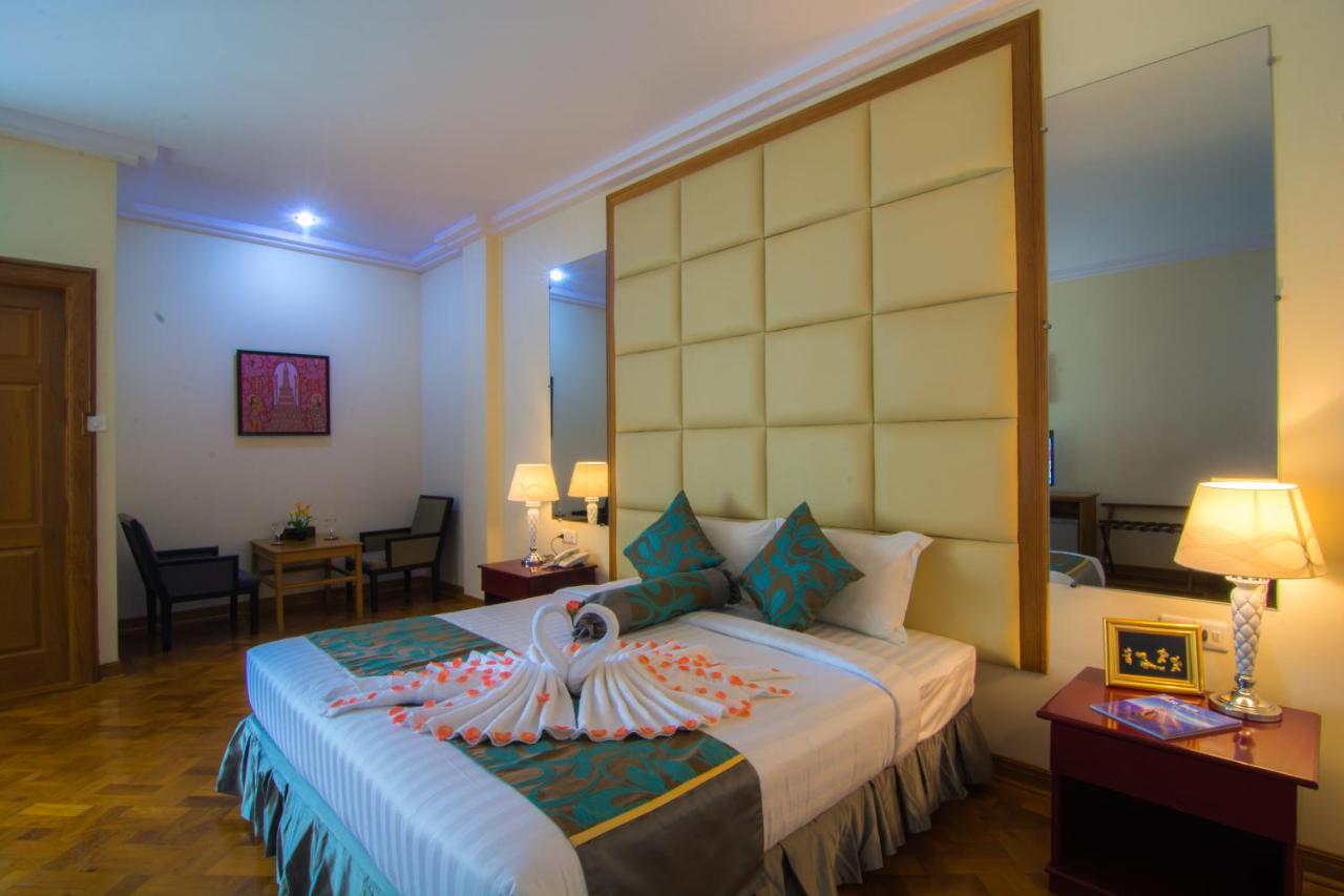 Royal Inlay Hotel Nyaung Shwe Bagian luar foto