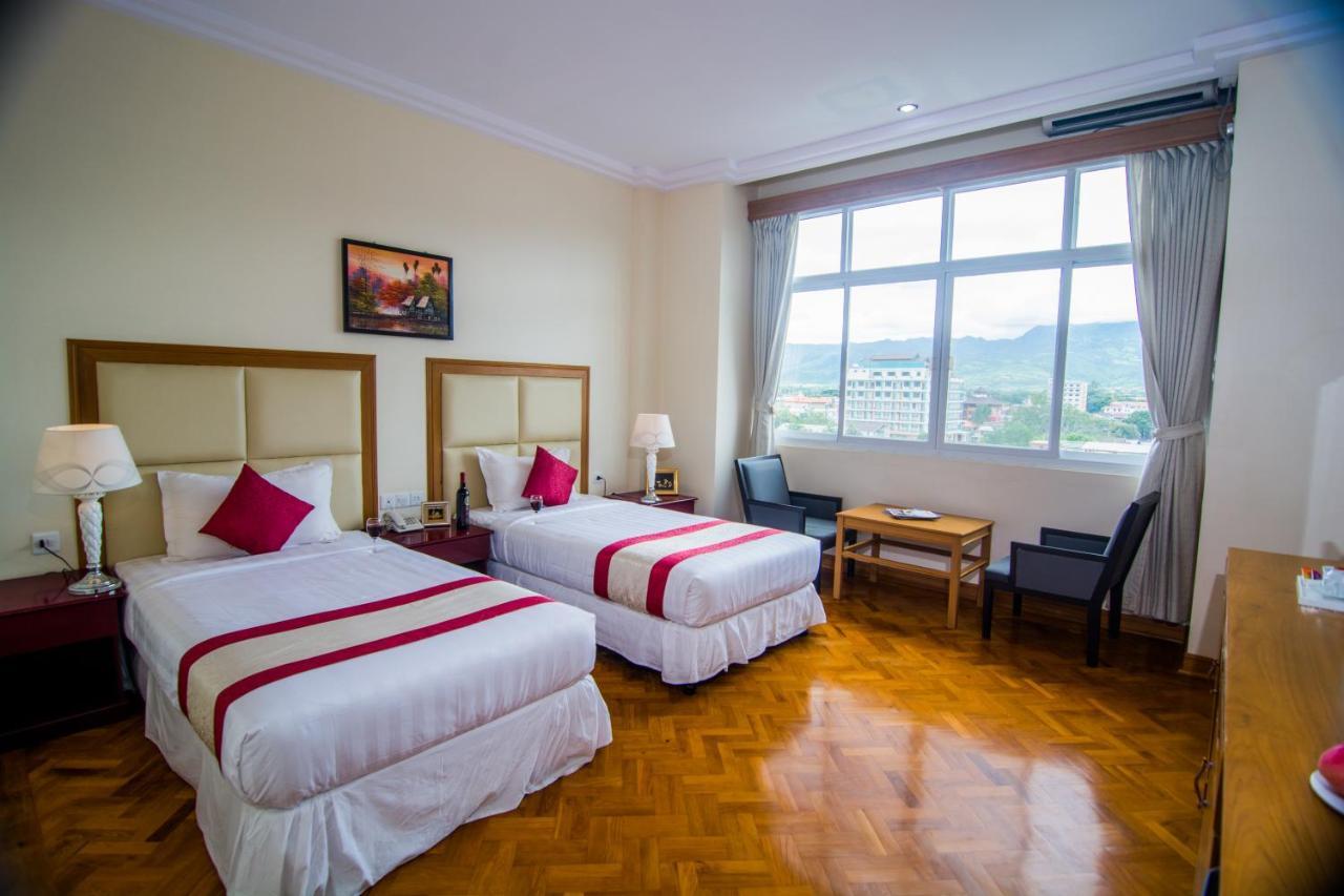 Royal Inlay Hotel Nyaung Shwe Bagian luar foto